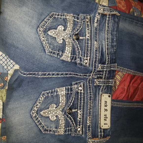 Rock Revival Jeans - Picture 3 of 6